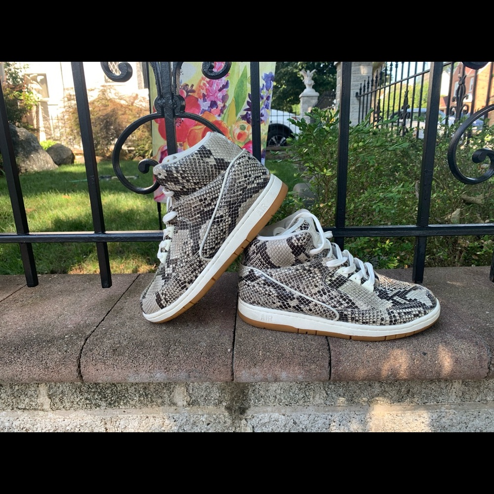 Nike Air Python size 8.5